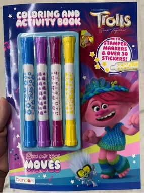 Trolls Coloring and Activity Set with Blue, Purple, Yellow Markers
